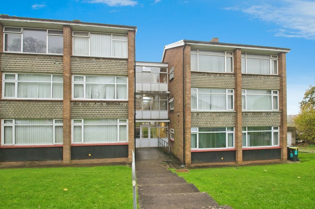 Property photo 2 of 15 Photo