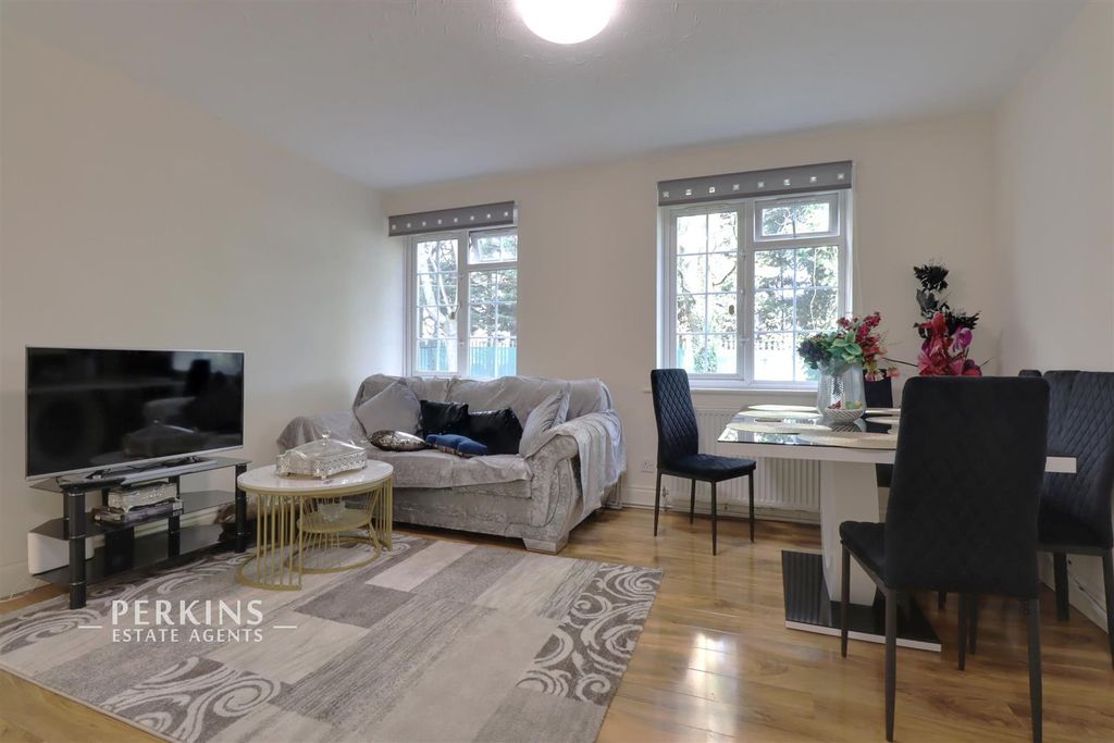 Property photo 1 of 6 Rec.Jpg