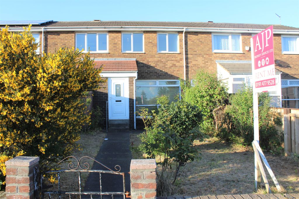 Property photo 1 of 9