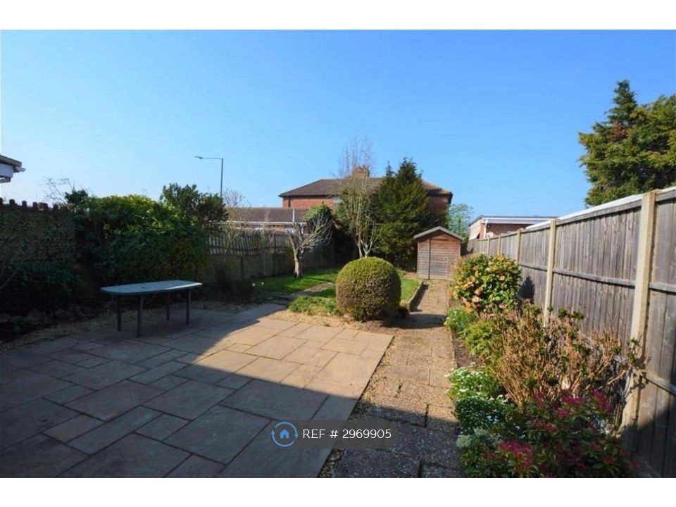 Property photo 3 of 11