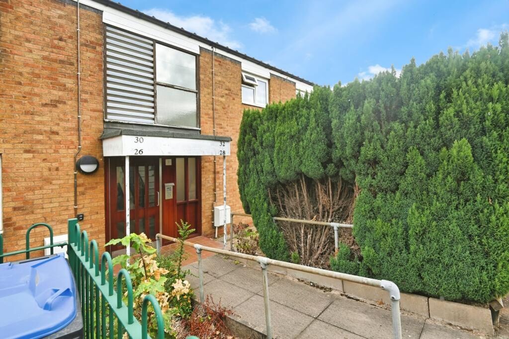 Property photo 2 of 13