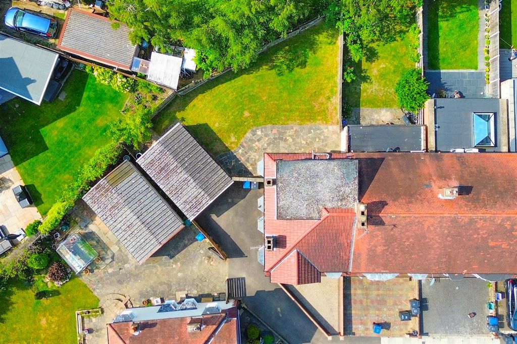 Property photo 3 of 19 Dji_Fly_20250613_095606_834_1749804985589_Photo_Op
