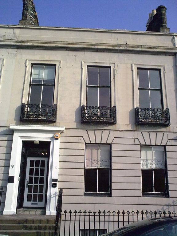 Property photo 3 of 6