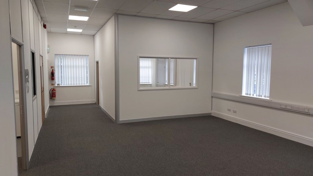 Property photo 2 of 7 Photo 2