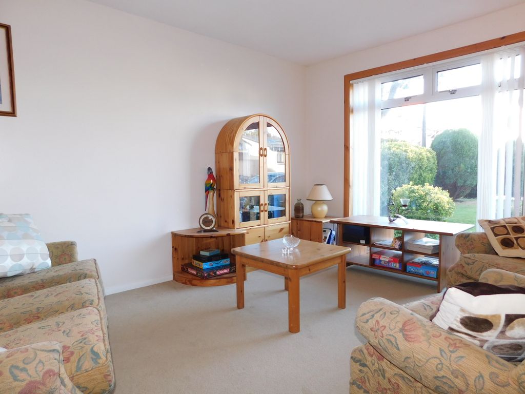Property photo 3 of 28