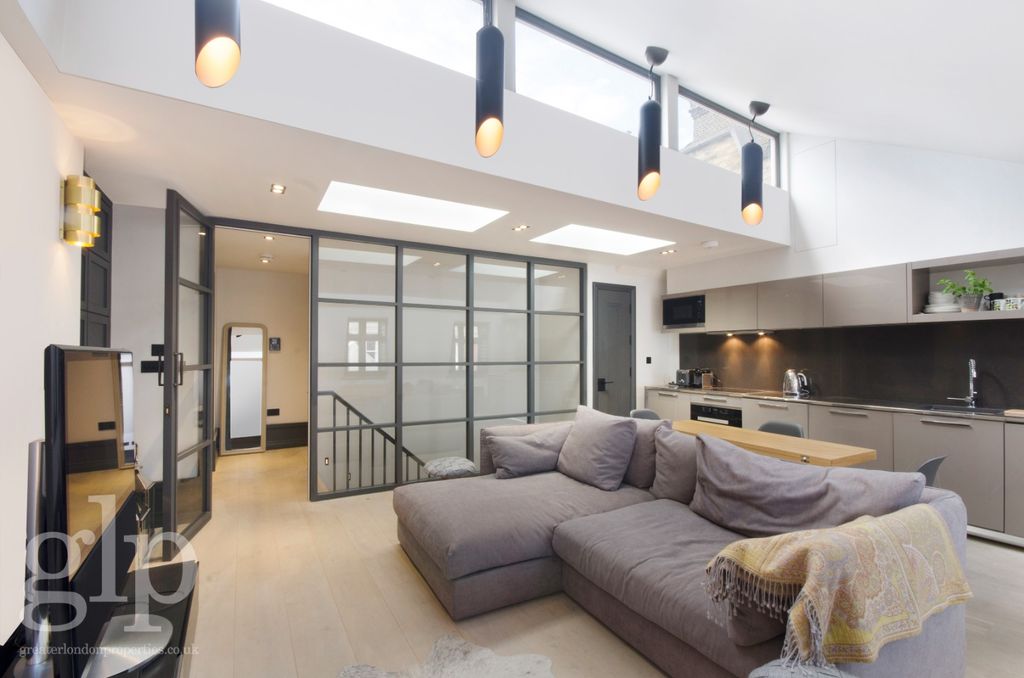 Property photo 1 of 20 980572