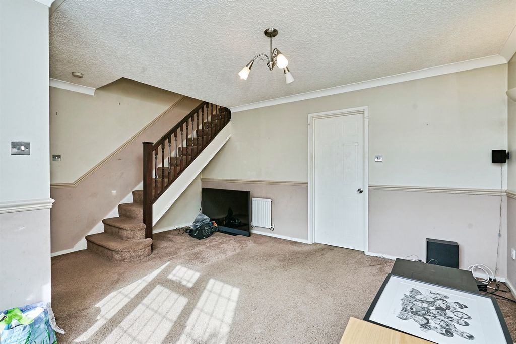 Property photo 3 of 20