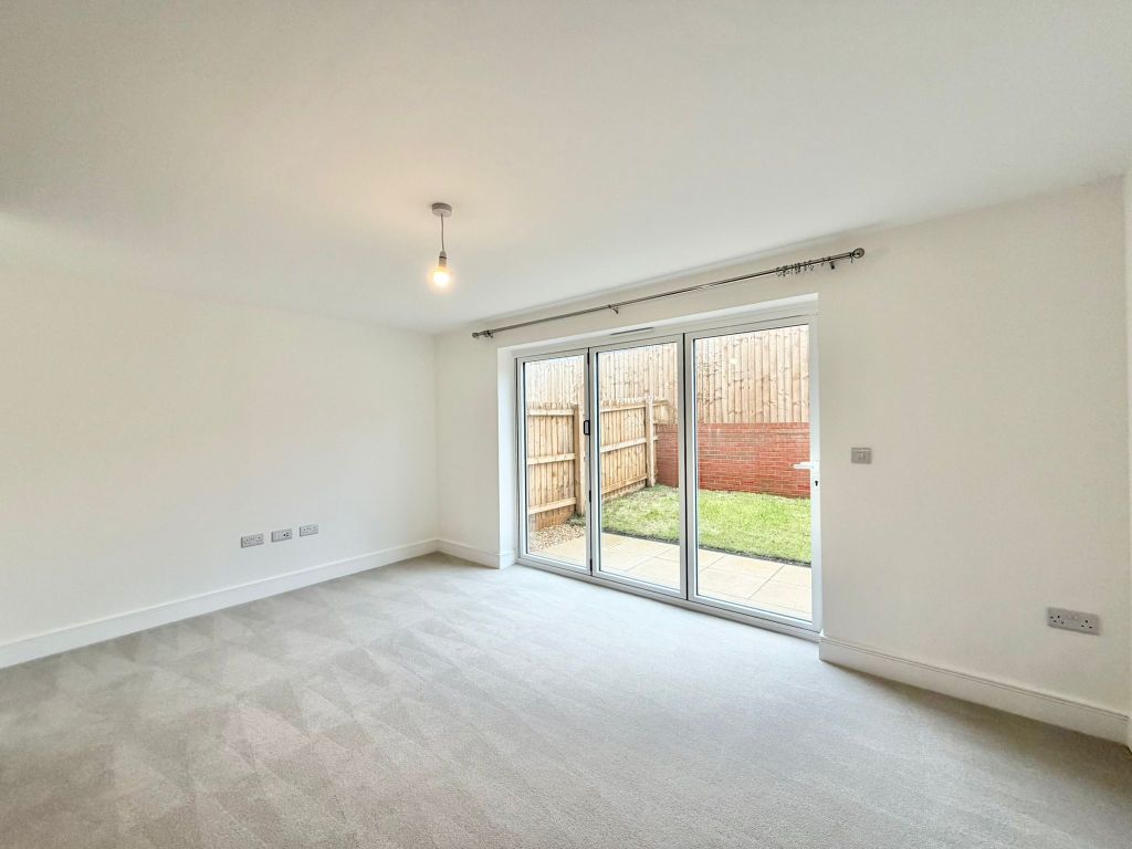 Property photo 2 of 10 1