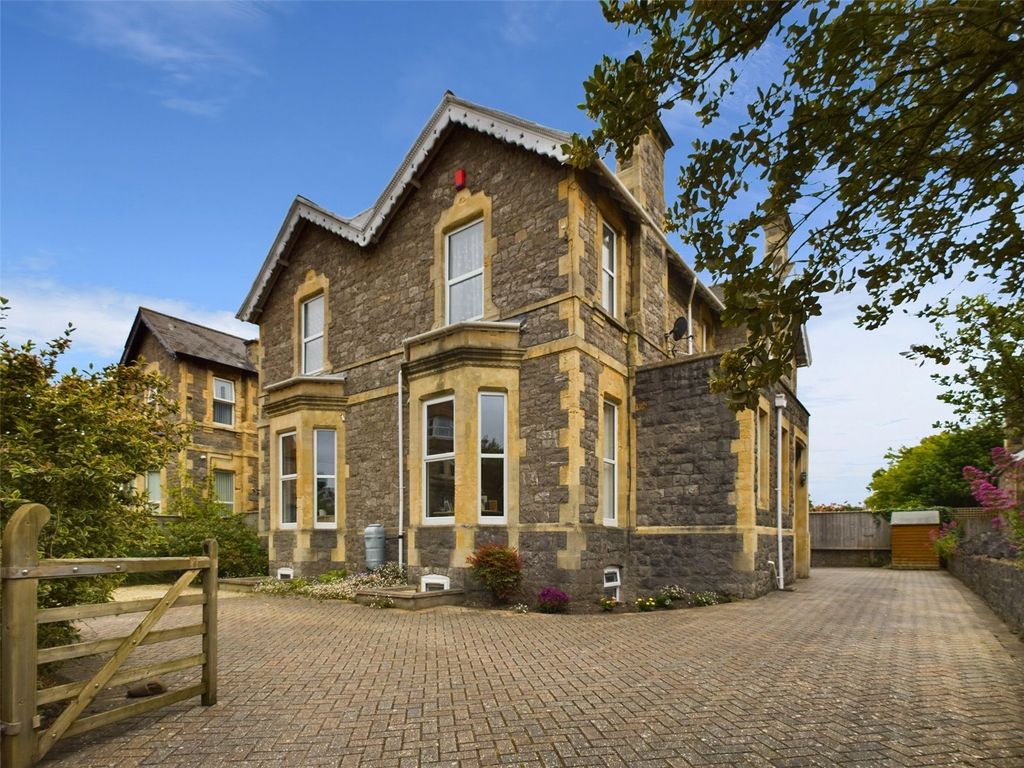 Property photo 1 of 42 Picture No. 88