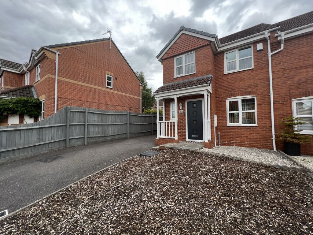 Property photo 1 of 9 Front