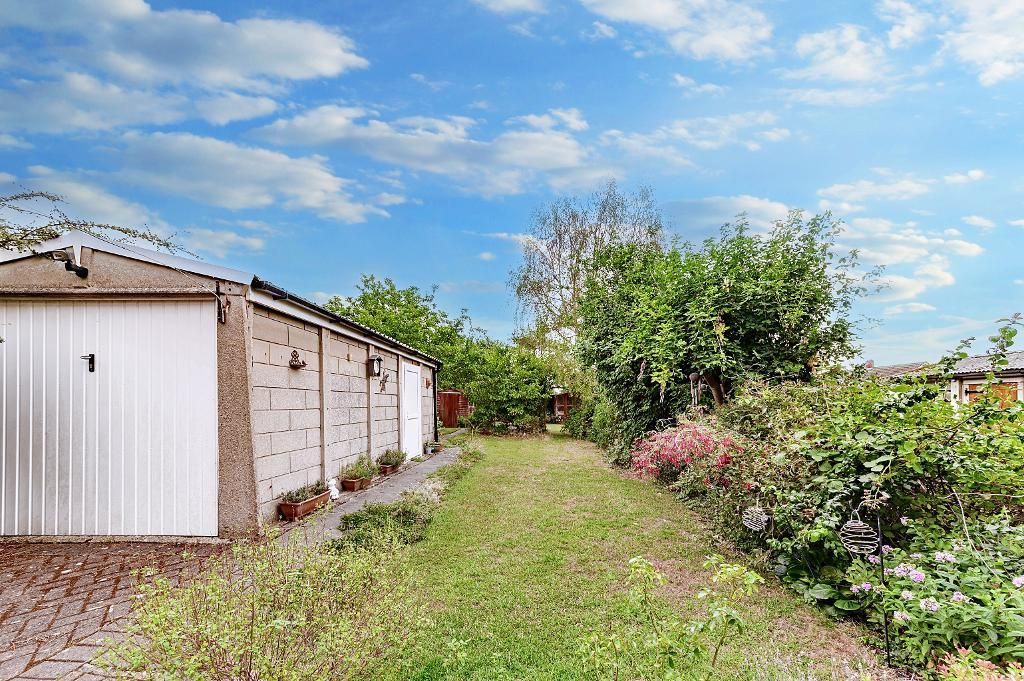 Property photo 3 of 17 Photo 3