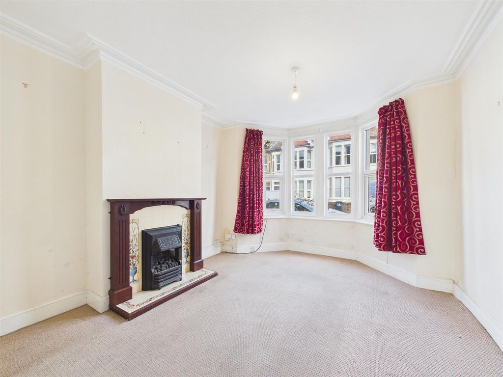 Property photo 2 of 17 2 - Terraced House For Auction, Brislington.Jpg