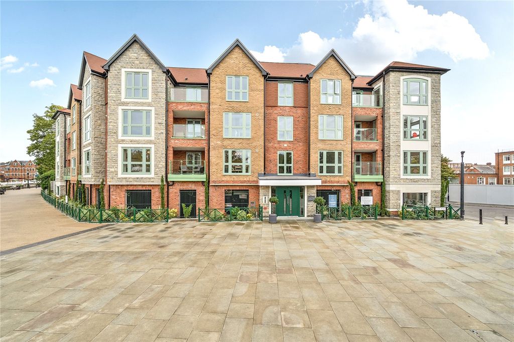 Property photo 1 of 7 Picture No. 10