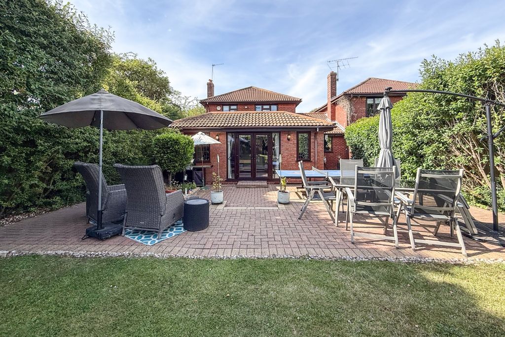 Property photo 3 of 20 5178888