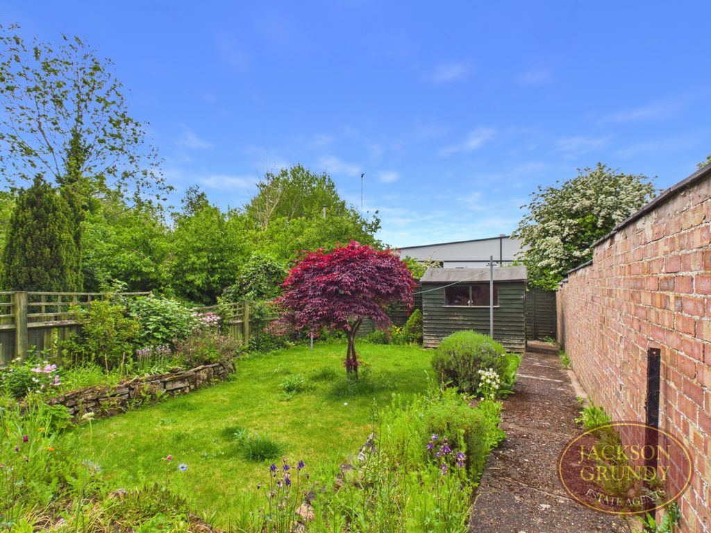 Property photo 2 of 17 Bowden Road