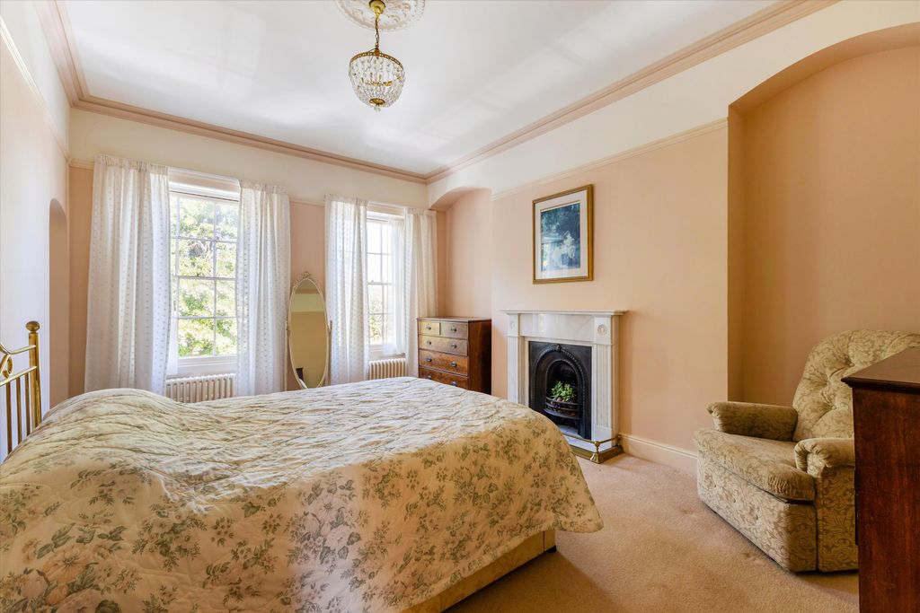 Additional image 10 of 7 bed terraced house for saleVyvyan Terrace, Bristol BS8