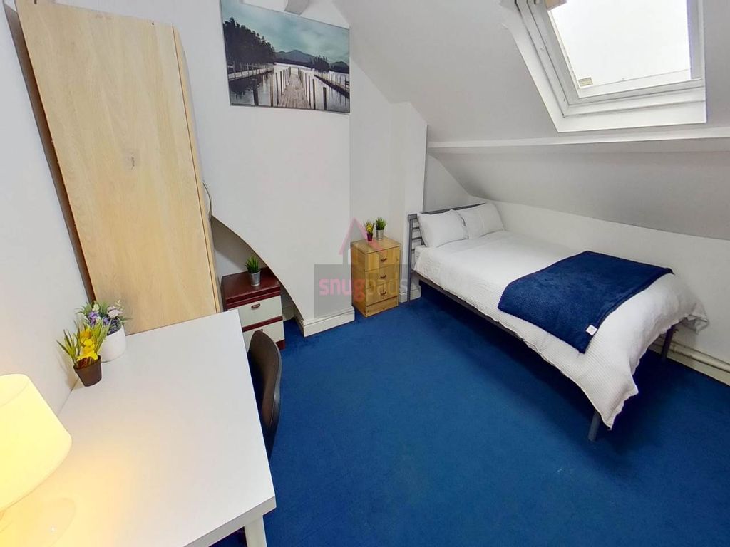 Property photo 1 of 10 1