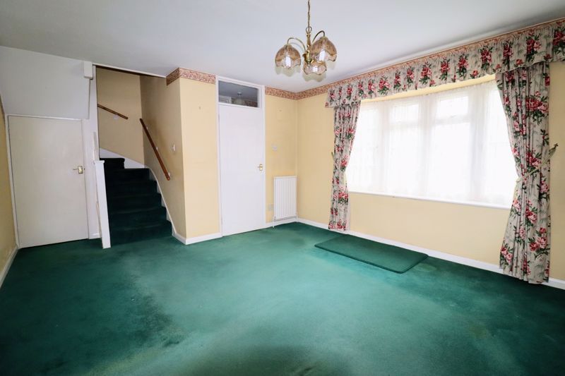 Property photo 2 of 17 Lounge