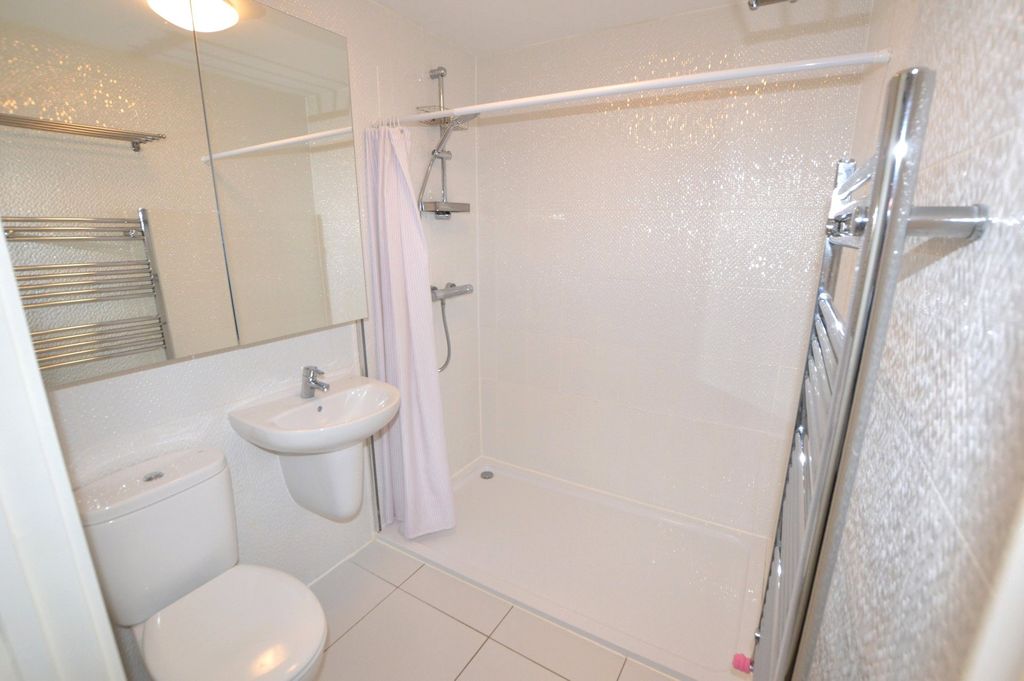 Property photo 3 of 9 Picture No. 12