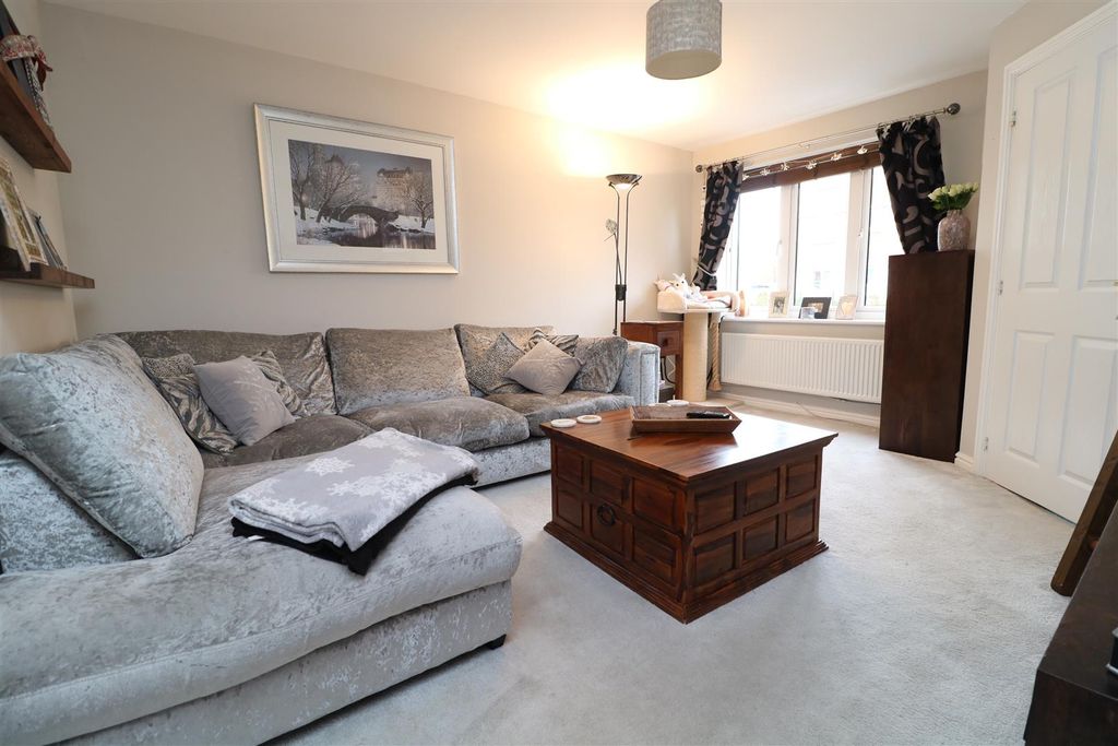 Property photo 3 of 17 Img_8242.Jpg