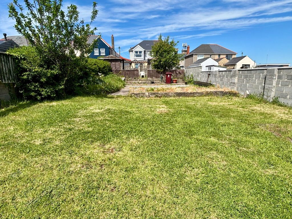 Property photo 1 of 35 Picture No. 62