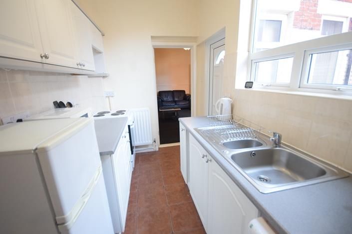 Property photo 3 of 6 New 26 Reading Road Kitchen.Jpg