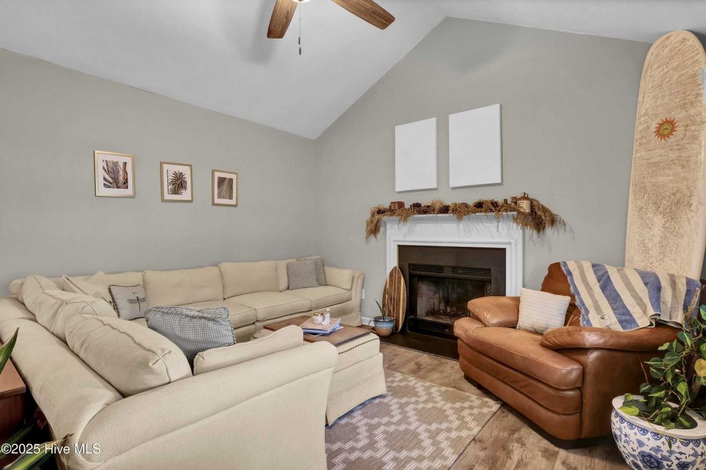 Property photo 2 of 3 <Alttext/>