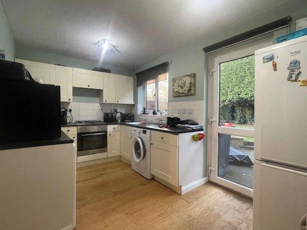 Property photo 3 of 8