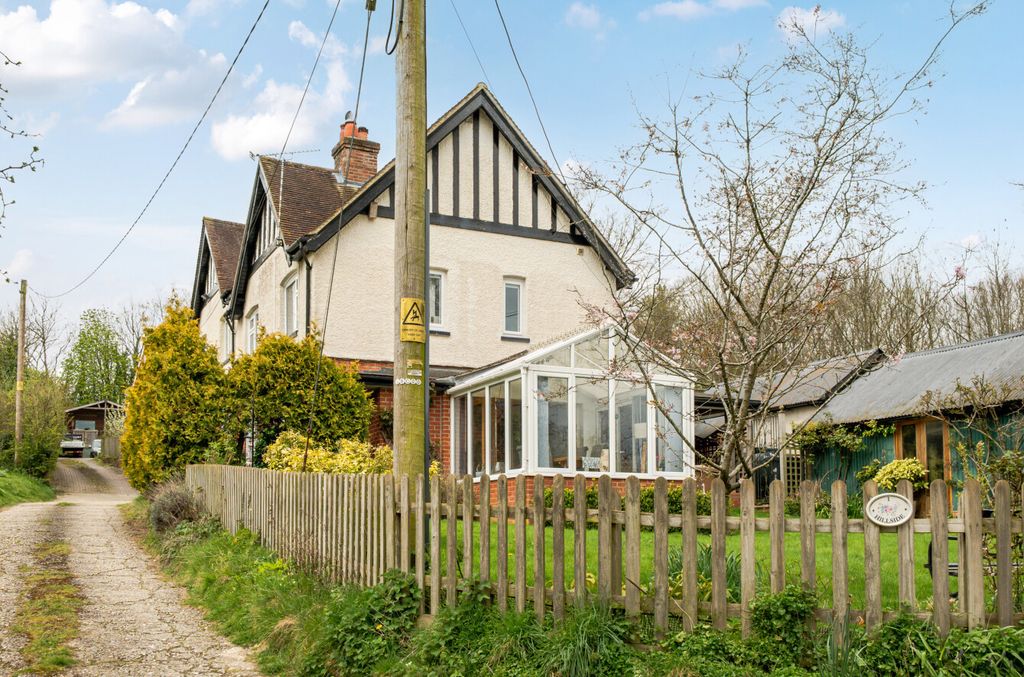 Property photo 1 of 19 1435742-26-69cd0F...