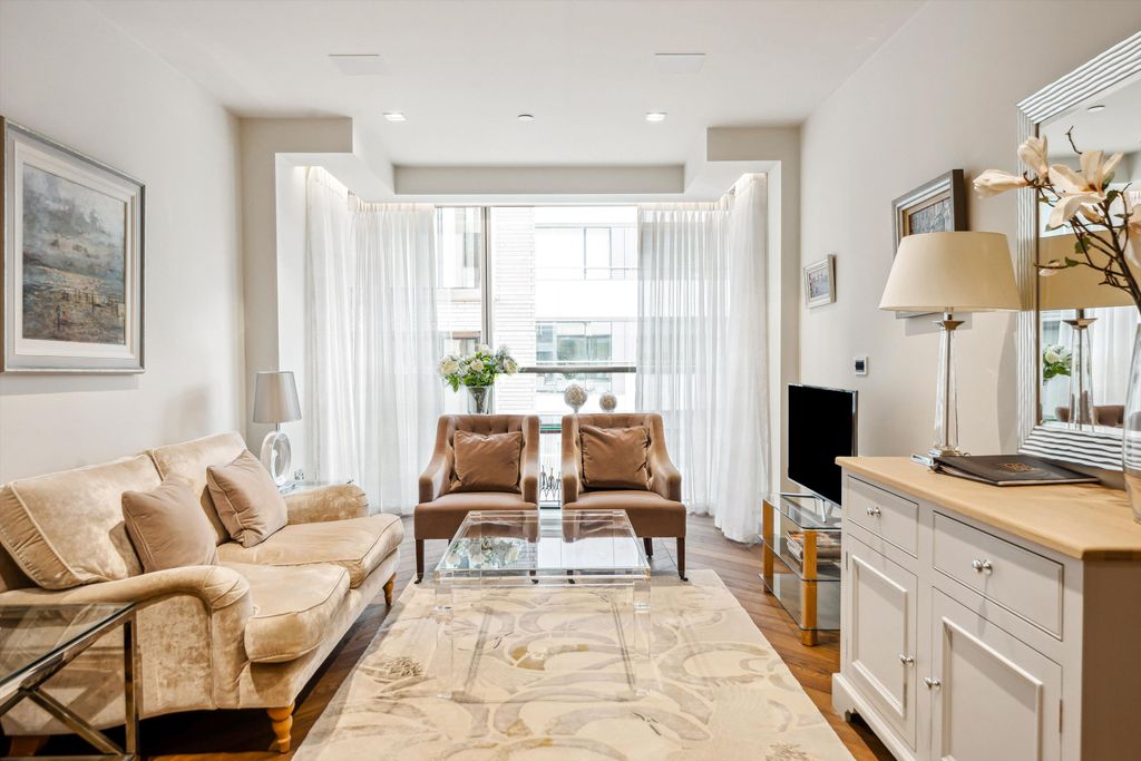 Property photo 3 of 16 Image