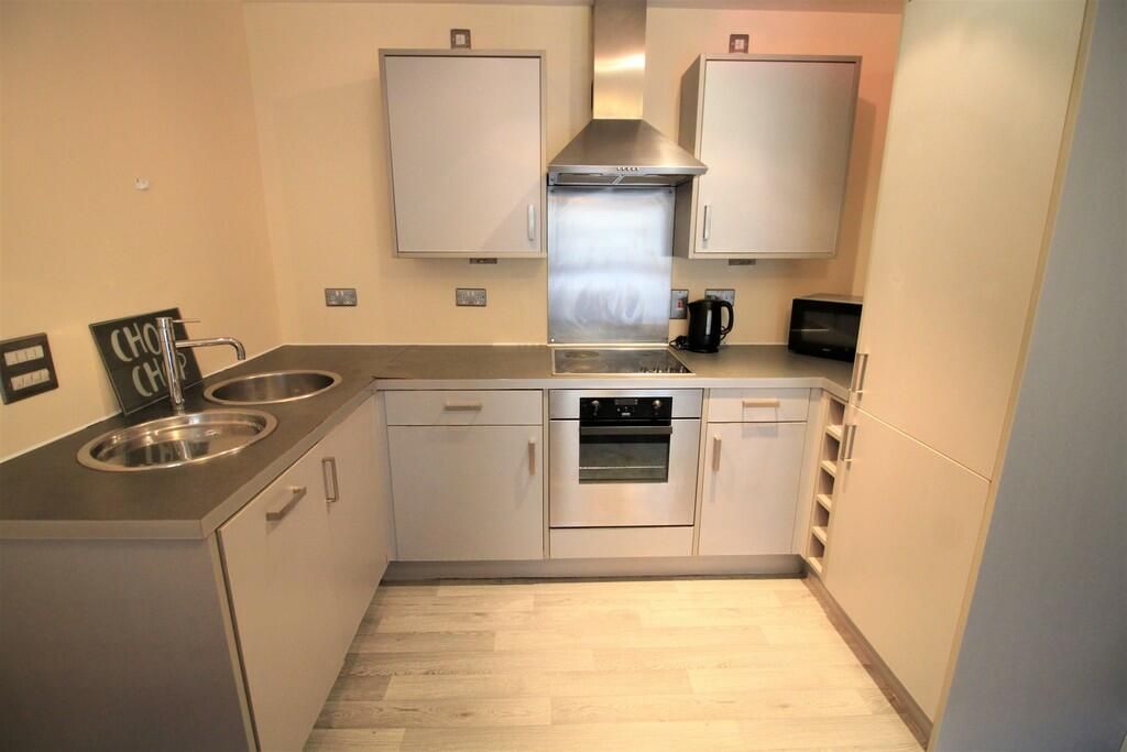 Property photo 2 of 4