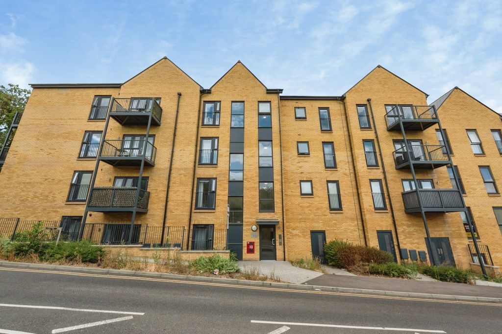 Property photo 1 of 14 Pbox-Img.Jpg