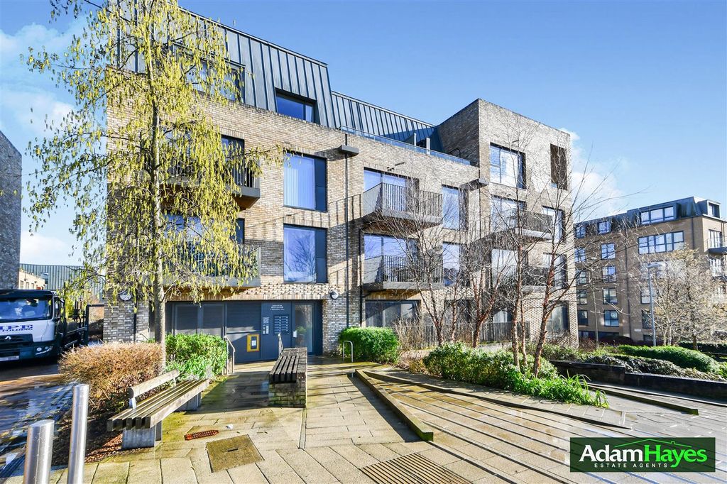 Property photo 1 of 8 Dsc_4242.Jpg