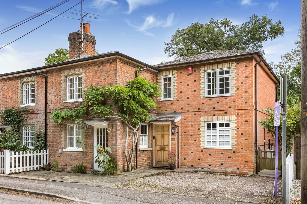 Property photo 1 of 22 Photograph 48