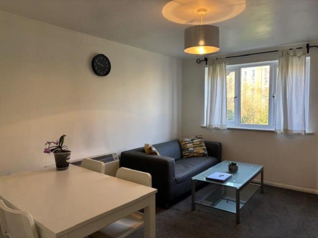 Property photo 3 of 12