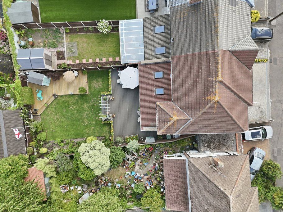 Property photo 3 of 32