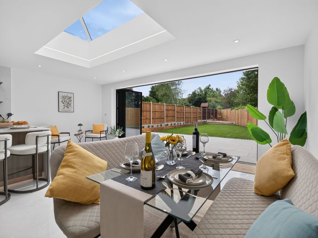 Property photo 2 of 42 Open Plan Living