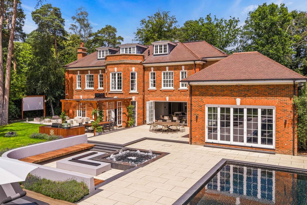 Additional image 7 of 8 bed detached house for saleAbbots Drive, Virginia Water GU25