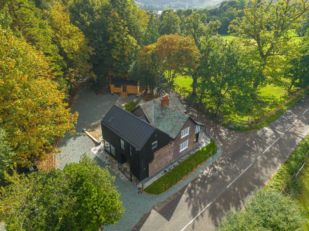 Property photo 3 of 48