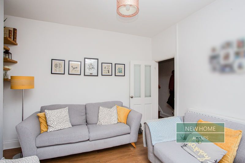 Property photo 3 of 21 Photo 12