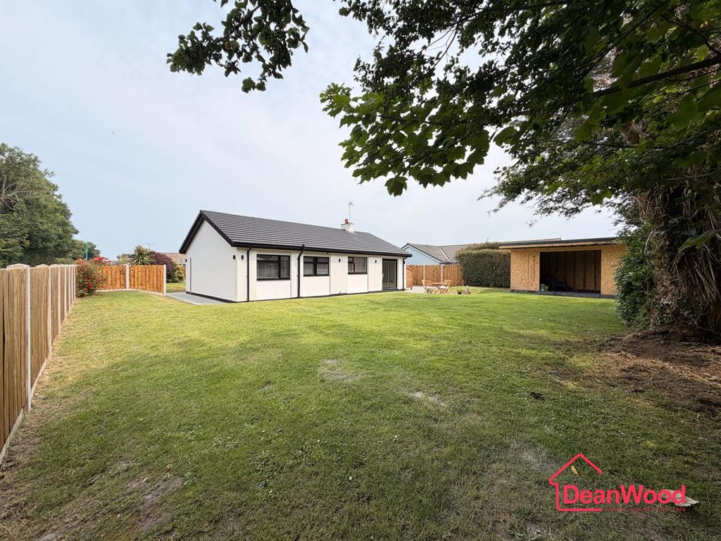 Property photo 2 of 34 Untitled-2.Jpg