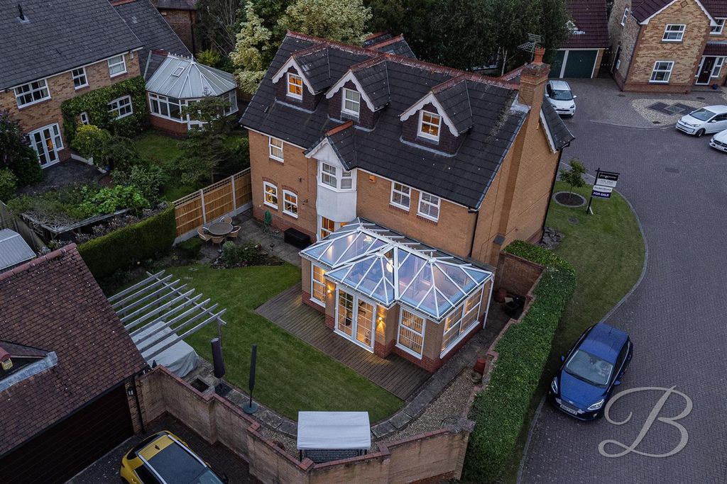 Property photo 2 of 41 Outside