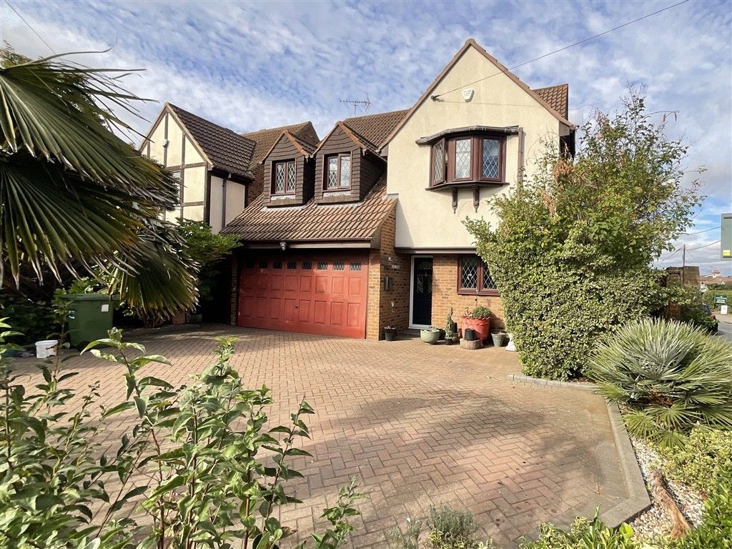 Property photo 1 of 11 Front