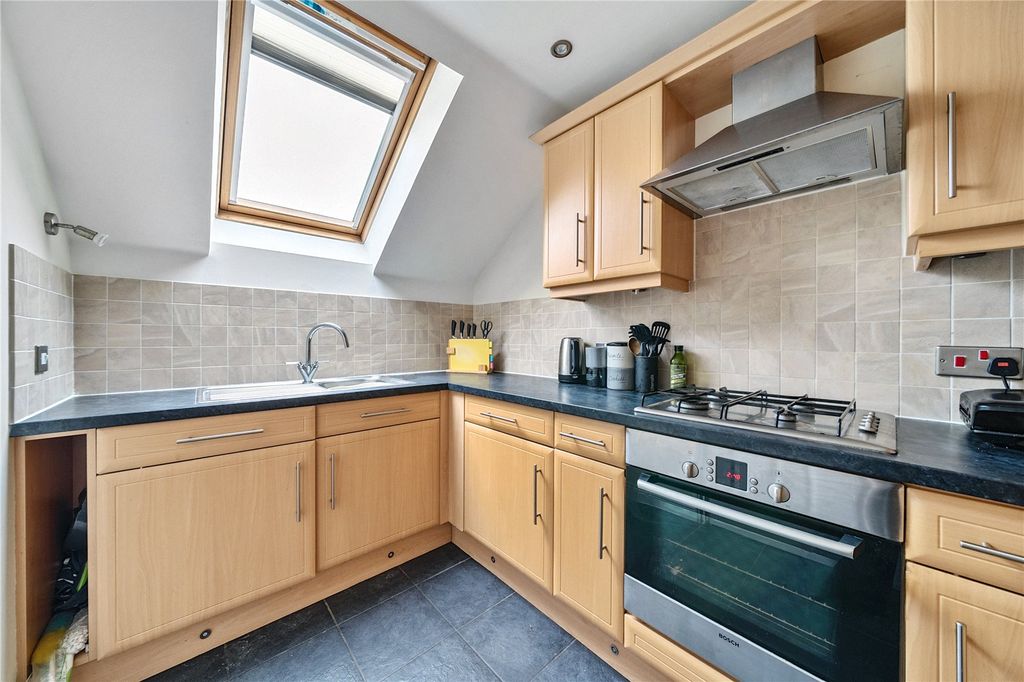 Property photo 3 of 9 Picture No. 06