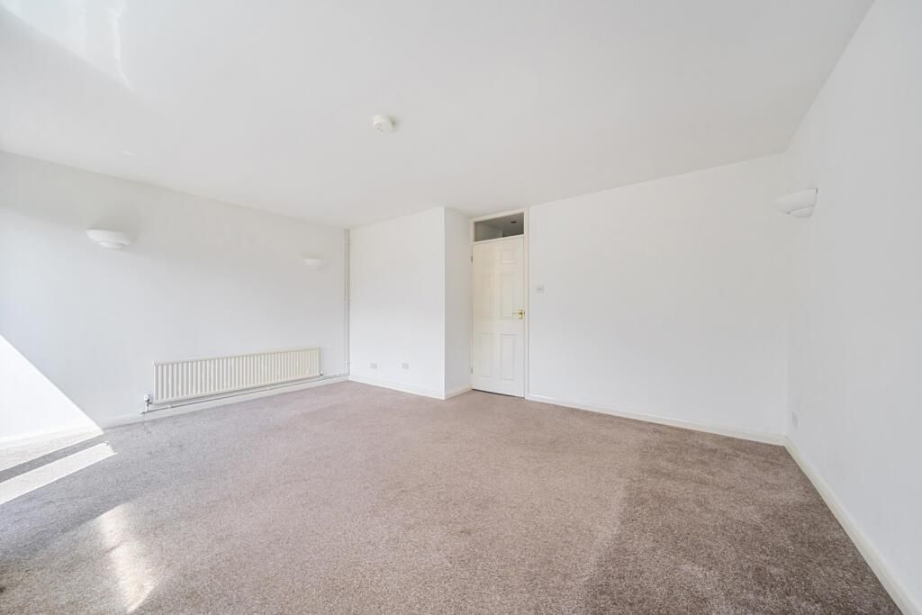 Property photo 3 of 14 Davidson Frost-Wellings, Dfw, Stanmore Lodge, Bedr