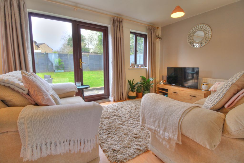 Property photo 2 of 21 Photo #2