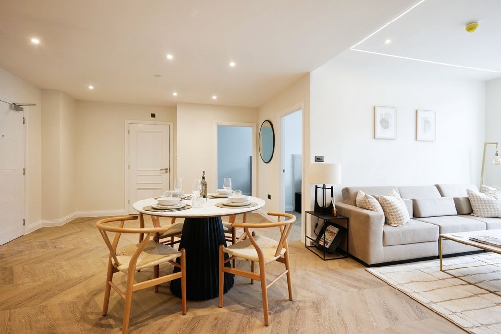 Property photo 3 of 9 Image