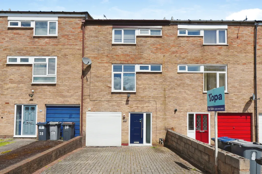 Middle Leasow, Birmingham B32 - View 3
