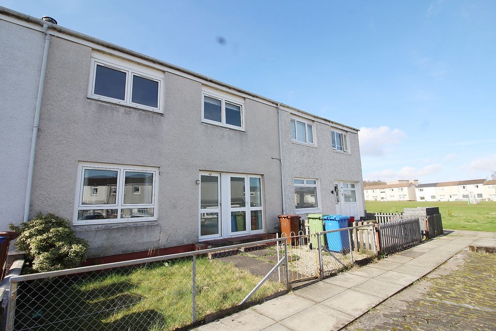 Property photo 1 of 16