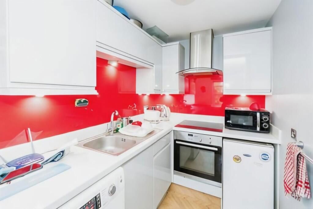 Property photo 3 of 10